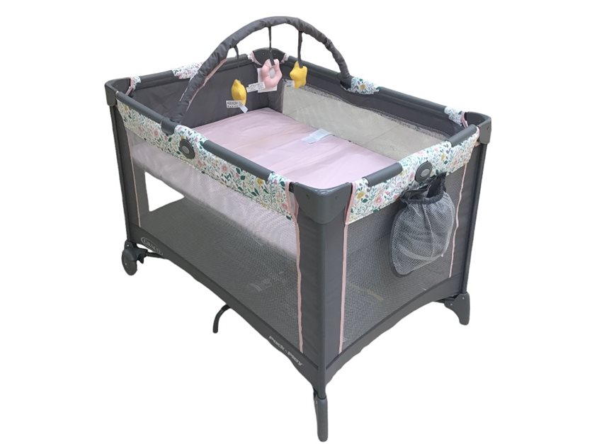 Graco folding outlet bassinet