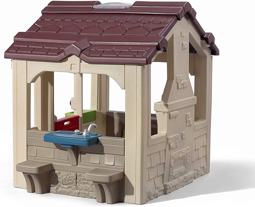 Charming Cottage Playhouse